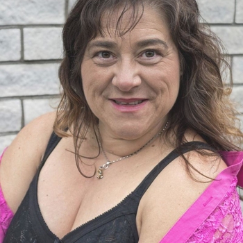 Sexdate met BigTitSharon, een geile 65 jarige vrouw uit Zuid-Holland