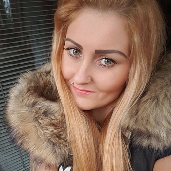 Popp, vrouw (26 jaar) wilt contact in Overijssel