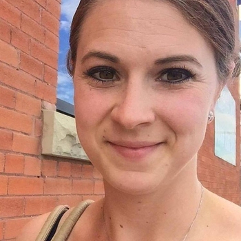32 jarige vrouw zoekt contact voor sex in Leeuwarden, Friesland