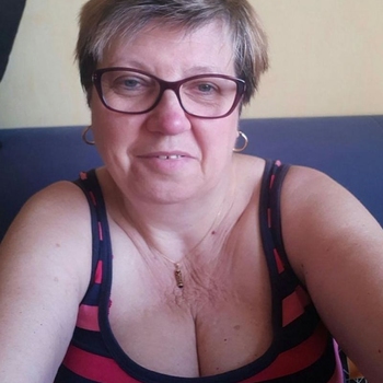 68 jarige Vrouw uit Scheveningen wilt sex