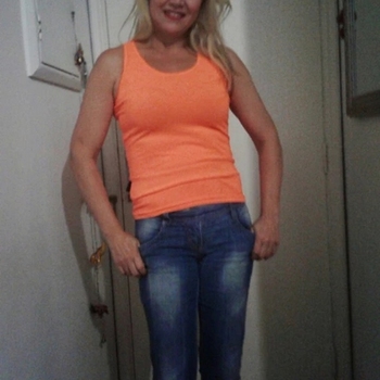 Blond72 (49) uit Overijssel