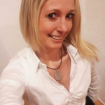 48 jarige vrouw uit Noord-Holland zoekt man. Wil jij een sexdate met Milouke? Maak snel je profiel gratis aan en maak contact!