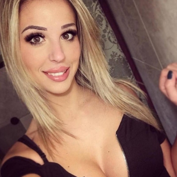 SharingCharly (24) uit Noord-Brabant