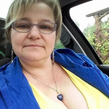 58 jarige vrouw uit Noord-Holland zoekt man. Wil jij een sexdate met Lettie? Maak snel je profiel gratis aan en maak contact!