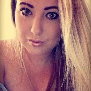 Kellebel, 25 jarige vrouw zoekt sex in Groningen