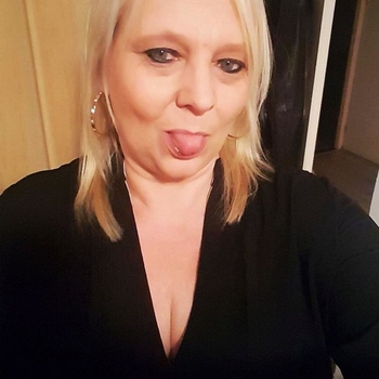 Grumpy, 65 jarige vrouw wilt sex