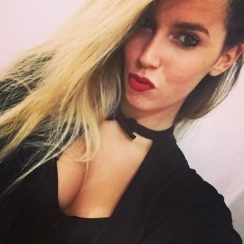 Fanya (28) uit Zuid-Holland