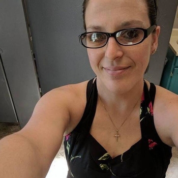 nicolien, vrouw (46 jaar) wilt contact in Limburg