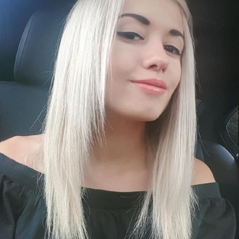 Minamona (23) uit Vlaams-brabant