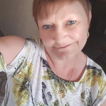Sexdate met Reginna, een geile 66 jarige vrouw uit Zuid-Holland