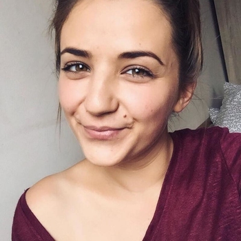 Contact met Marianneke, 23 jarige Vrouw uit Zuid-Holland