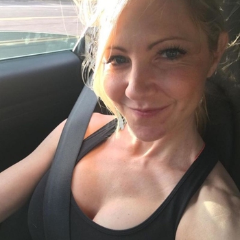 Contact met Blonnie, 34 jarige Vrouw uit Zuid-Holland