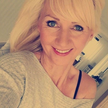 Zin in een date met deze 49 jarige vrouw? Benader HuisvrouwtjeNancy vandaag nog in de chat!