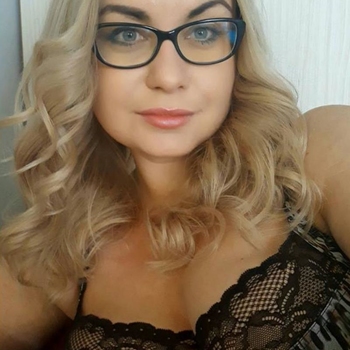 Corline, 46 jarige vrouw zoekt sex in Utrecht