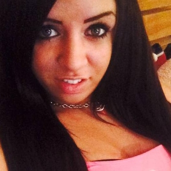 Thirza (25) uit Limburg