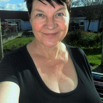 66 jarige vrouw zoekt man in Haarlem (Noord-Holland)