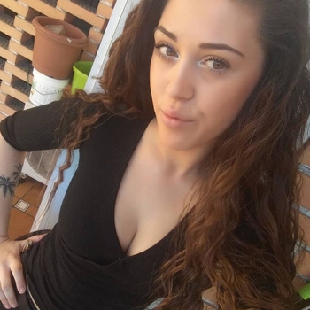 Contact met Elesta, 25 jarige Vrouw uit Noord-Holland