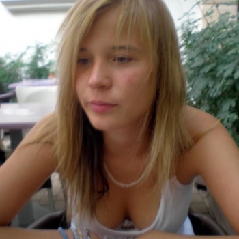 34 jarige vrouw zoekt sex in Genk, Vlaams-Limburg