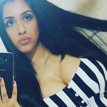 Vanida, vrouw (28 jaar) wilt contact in Antwerpen