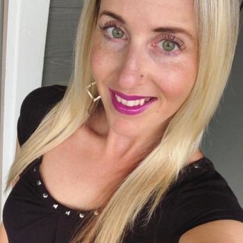 Jerica (36) uit Sint-Martens-Latem (Oost-vlaanderen) wilt afspreken voor sex