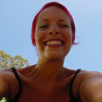 RedHead_Daisy, vrouw (36 jaar) wilt contact in Noord-Holland