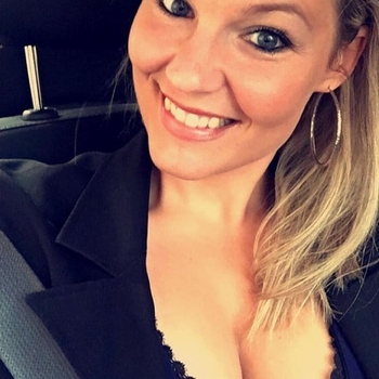 Contact met Brenny, 35 jarige Vrouw uit Noord-Holland