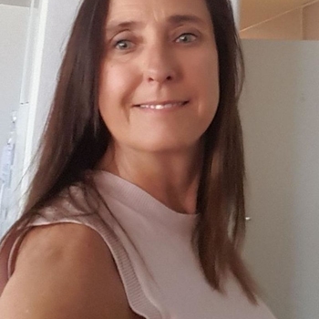 Vrouw (54) zoekt sex in Friesland