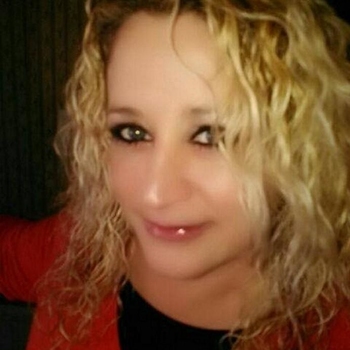 45 jarige vrouw zoekt contact voor sex met mannen in Drenthe