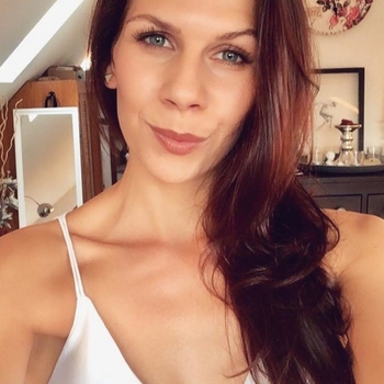 Sexdate met Molletjebolletje - Vrouw (31) zoekt man Vlaams-brabant