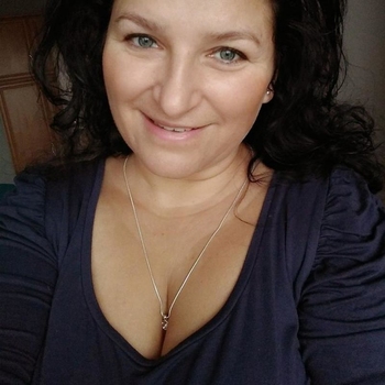 Fleurtjezoektliefde, vrouw (46 jaar) wilt contact in Zuid-Holland