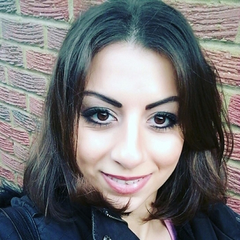 29 jarige vrouw zoekt contact voor sex in Eindhoven, Noord-Brabant