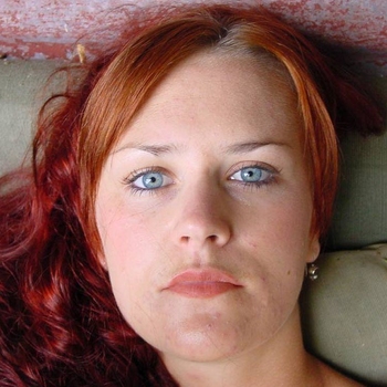38 jarige vrouw, Blauwirisje zoekt nu contact met mannen in Limburg voor sex