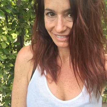 58 jarige vrouw uit Flevoland zoekt man. Wil jij een sexdate met zomergirl85? Maak snel je profiel gratis aan en maak contact!