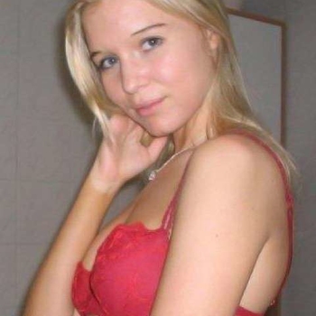 Missblondii3, 33 jarige vrouw zoekt sex in Utrecht