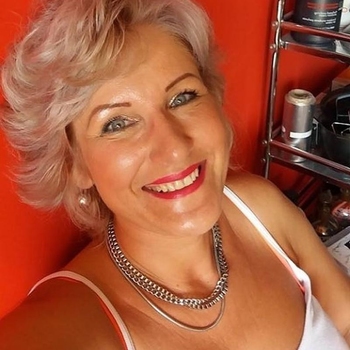 Malei (60) vrouw zoekt man in Gelderland