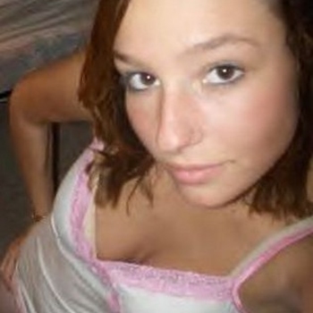 lisa9494, vrouw (26 jaar) wilt contact in Zuid-Holland