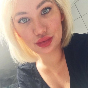 Contact met Diamantje, 25 jarige Vrouw uit Zuid-Holland