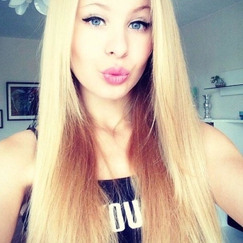 27 jarige Vrouw wilt sexcontact