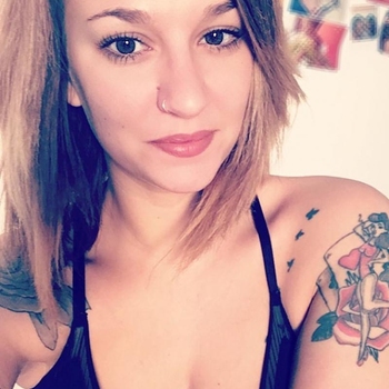 29 jarige vrouw zoekt seksueel contact in Gelderland